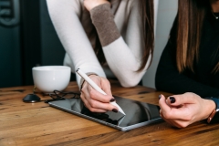 Der Adonit Business-Stylus INK Pro für Windows-Geräte