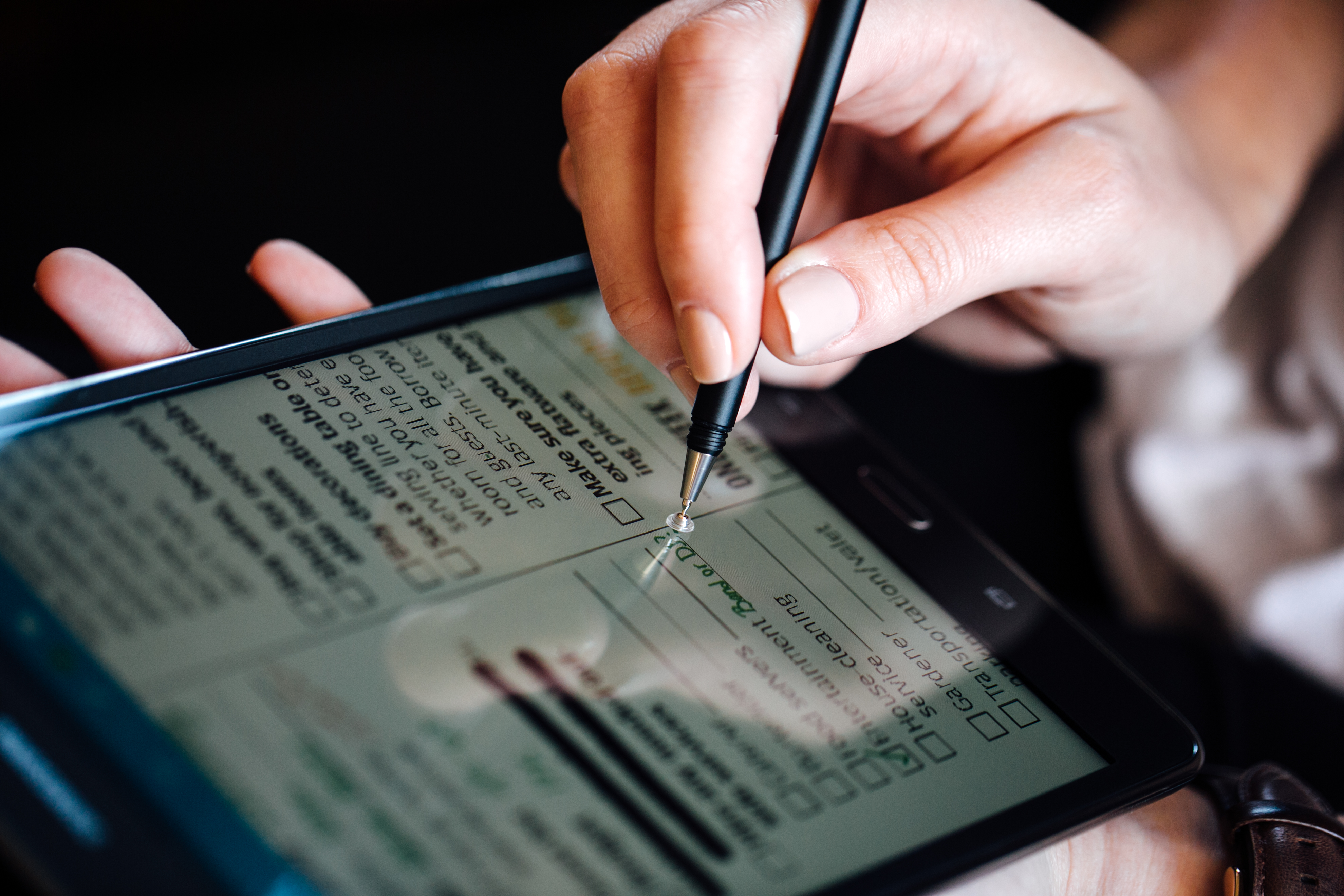Der Adonit Droid - Stylus - Pen - für Android Smartphones und Tablet Computer bietet natürliches Schreiben wie mit einem herkömmlichen Stift 03