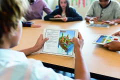Mit dem neuen Apple iPad schnell mal den Freunden am Tisch beim Spielen eine Lektion erteilen