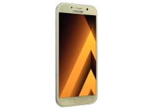 Das Samsung Galaxy A3 2017 in gold sand