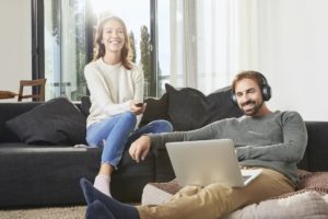 O2 TV powered by waipu.tv - EXARING und Telefónica geben strategische TV-Partnerschaft bekannt